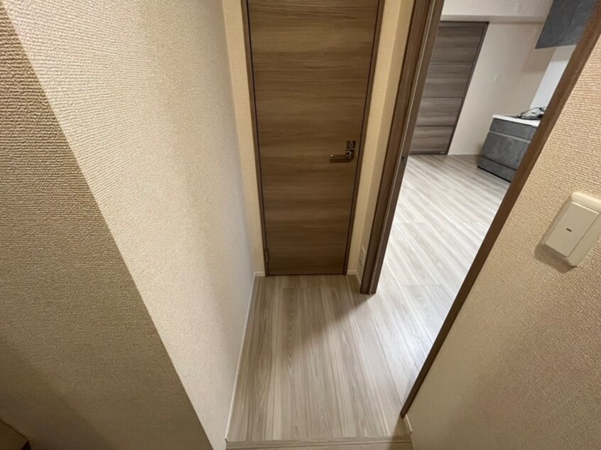 廊下 GRAMM桂北滝川C棟