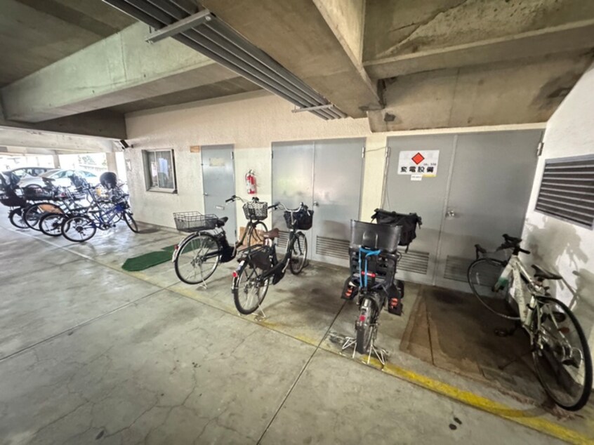 駐輪場 グリースシャトー桃山台