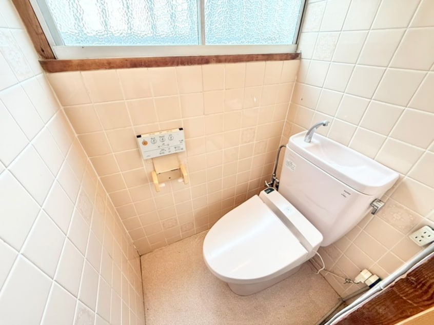 トイレ 宇治市小倉町神楽田貸家