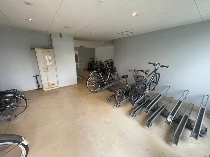 駐輪場 ｲﾝﾍﾞｽﾄ神戸ＡＩＲ　ＦＲＯＮＴ