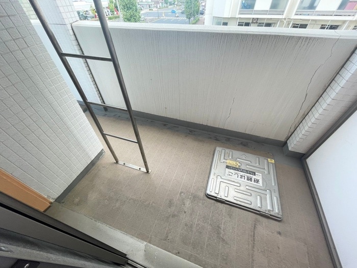 ベランダ・バルコニー ｲﾝﾍﾞｽﾄ神戸ＡＩＲ　ＦＲＯＮＴ