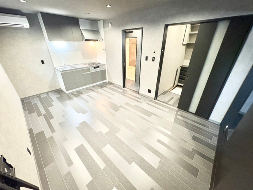 居室 Jinパレス井高野