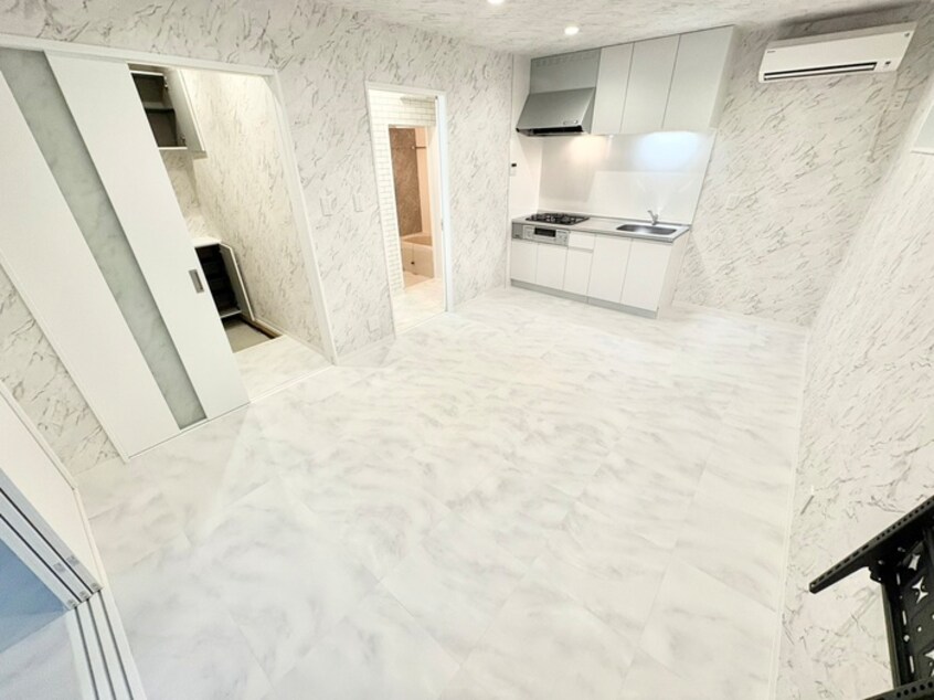 居室 Jinパレス井高野