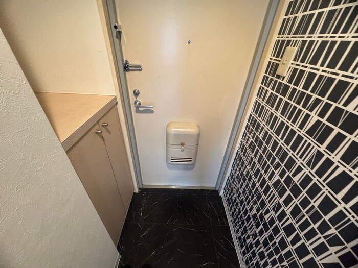 玄関 ペンギンメディアボックス