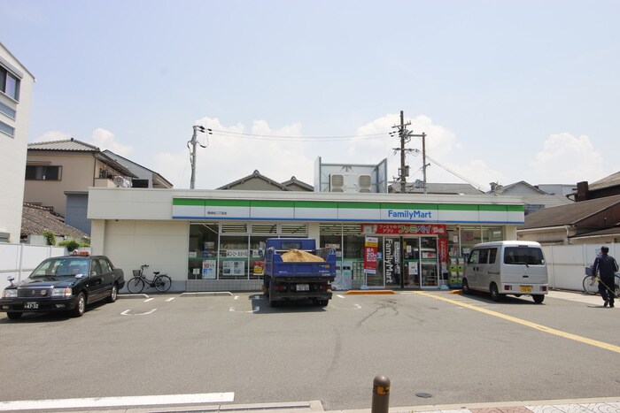 ファミリーマート西成松２丁目店(コンビニ)まで160m ロイヤルコーポラス