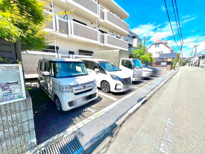 駐車場 ブル－メ・芦屋