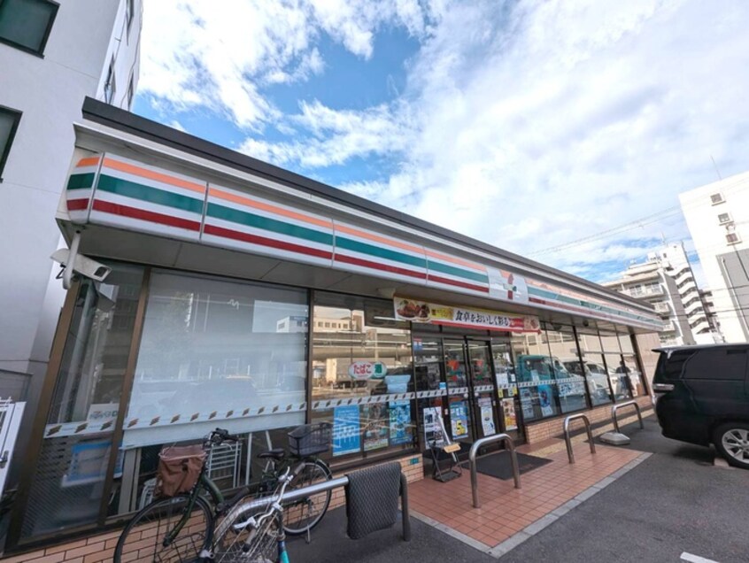 セブンイレブン(コンビニ)まで173m グレ－ス大阪港