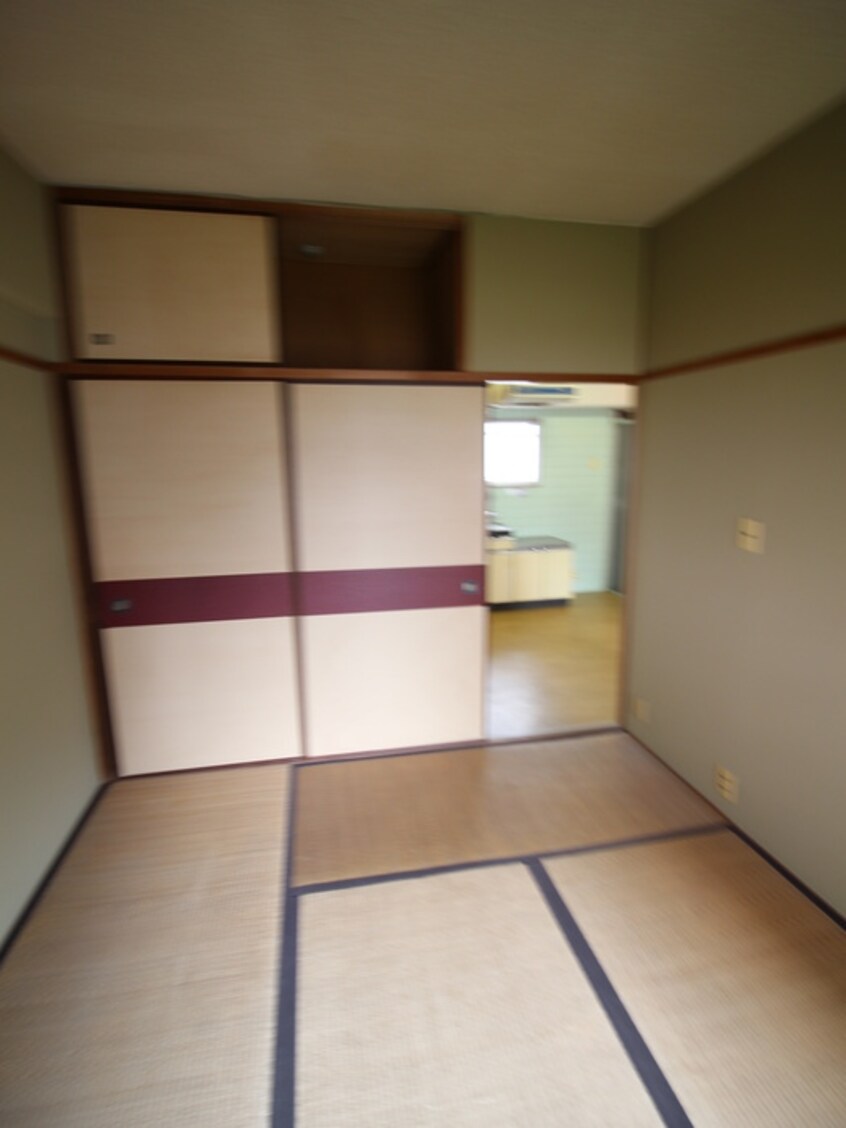 居室 ﾒｿﾞﾝ京橋