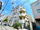 三恵ビルの外観