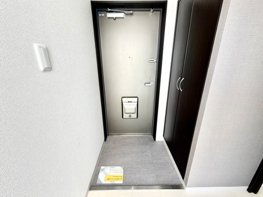 玄関 Gramercy Juso-higashi 3ｒｄ