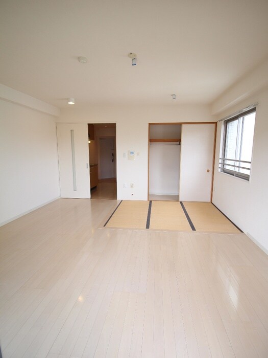 居室 ロハス江坂