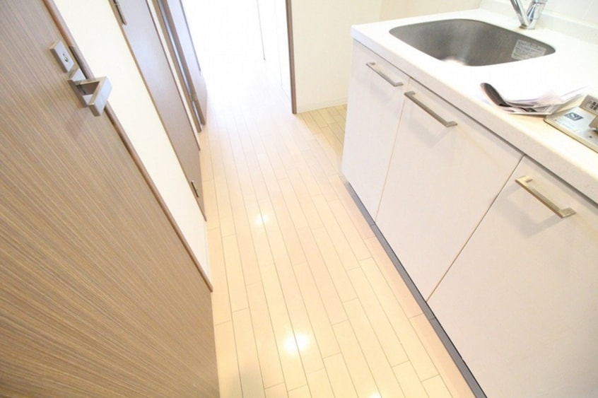 廊下 ｴｽﾘｰﾄﾞ神戸三宮ﾉｰｽｹﾞｰﾄ（1203）