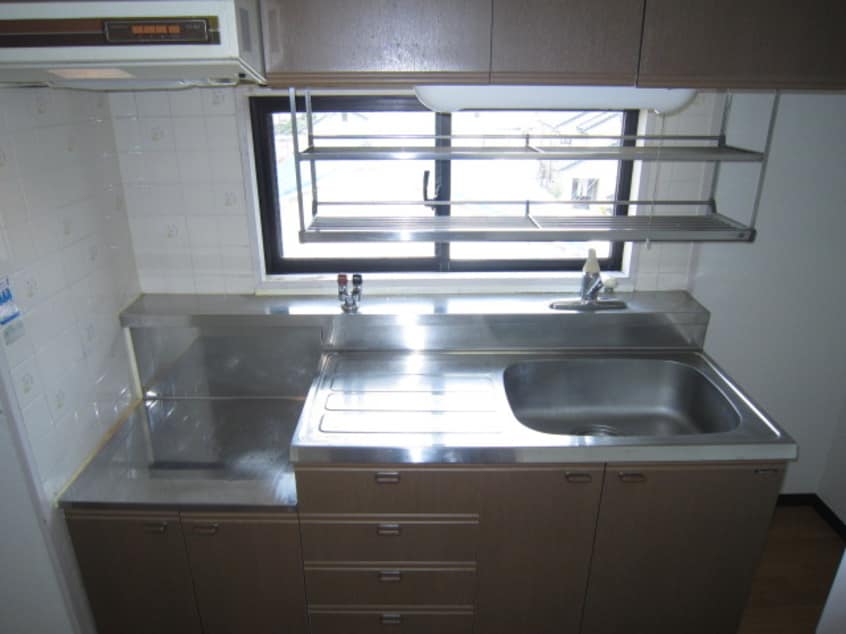 居室 アムール魚住