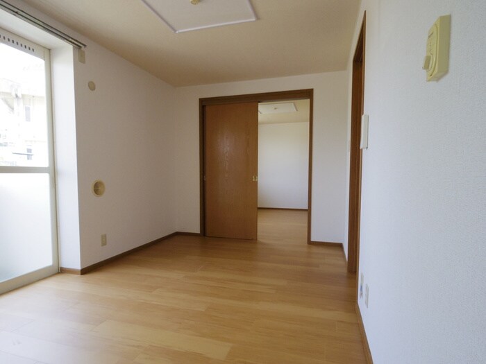 居室 リバティフジムラ