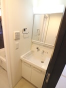 洗面 ｴｽﾃﾑｺｰﾄ新大阪Ⅹｻﾞ･ｹﾞｰﾄ(711)