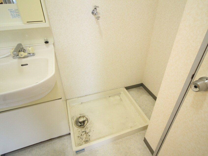 洗濯機置場 ステム中百舌鳥