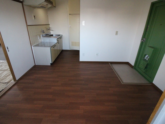 内観写真 ルネ岩崎