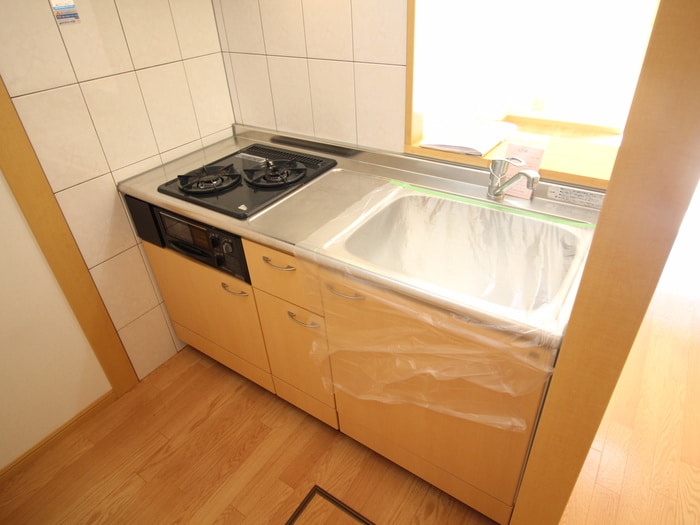 居室 サンモ－ル和坂