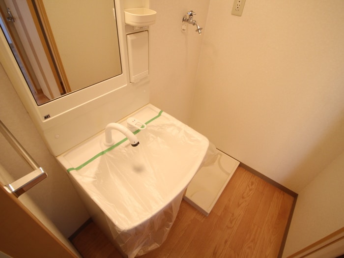 バス／シャワールーム等 サンモ－ル和坂