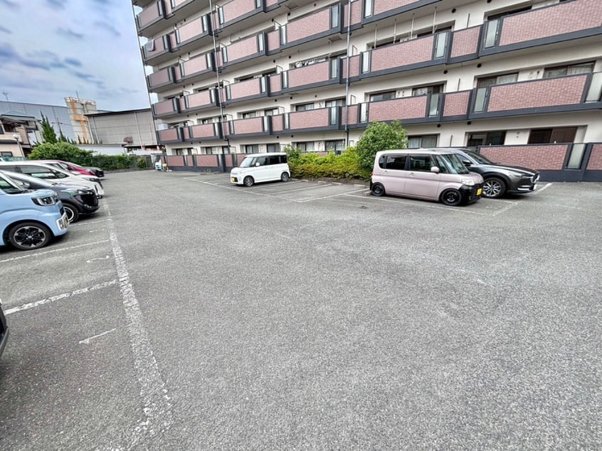 駐車場 ｱﾒﾆﾃｨα館