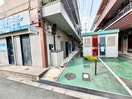 エントランス部分 万代マンション