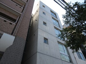 コン・エスプレッシオーネ六甲道