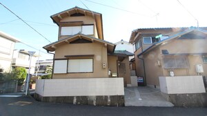 安岡寺町3丁目6貸家
