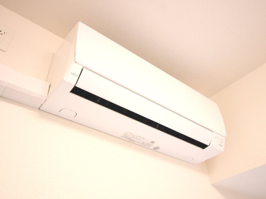 内観写真 ﾌﾟﾚｻﾝｽOSAKA西中島ﾘｴｿﾞﾝ(908)