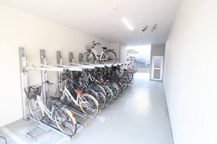 駐輪場 プレジオ内代