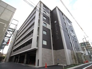 ｸﾘｽﾀﾙｸﾞﾗﾝﾂ京都西大路(213)