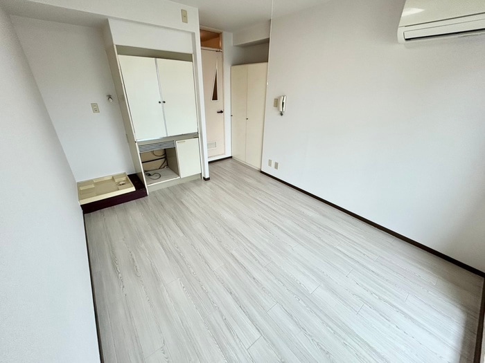 居室 アムズＶ桑津