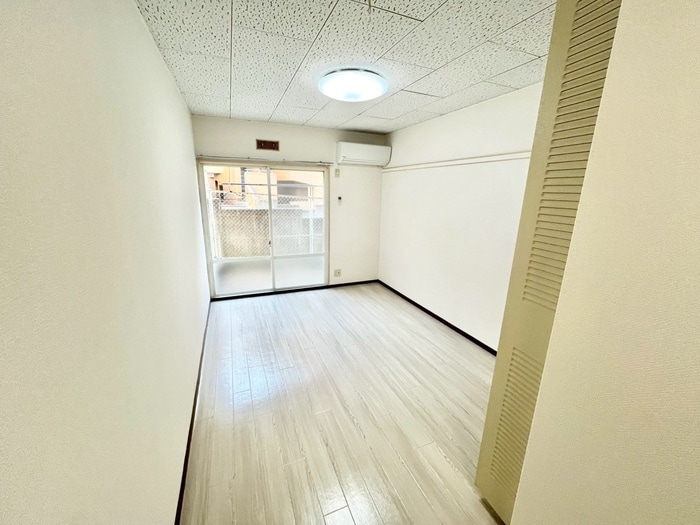 居室 テックハイツ