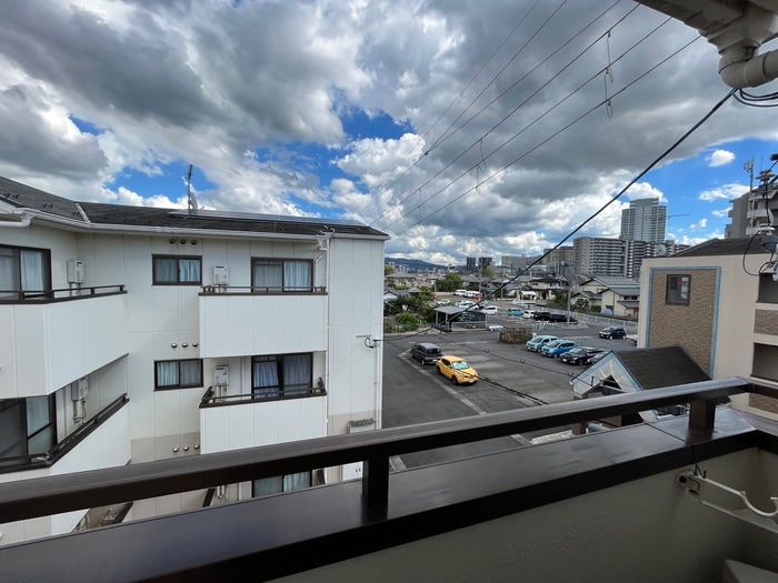 室内からの展望 エクセレント中村2号棟