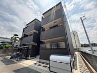 セレニティ荒本A棟