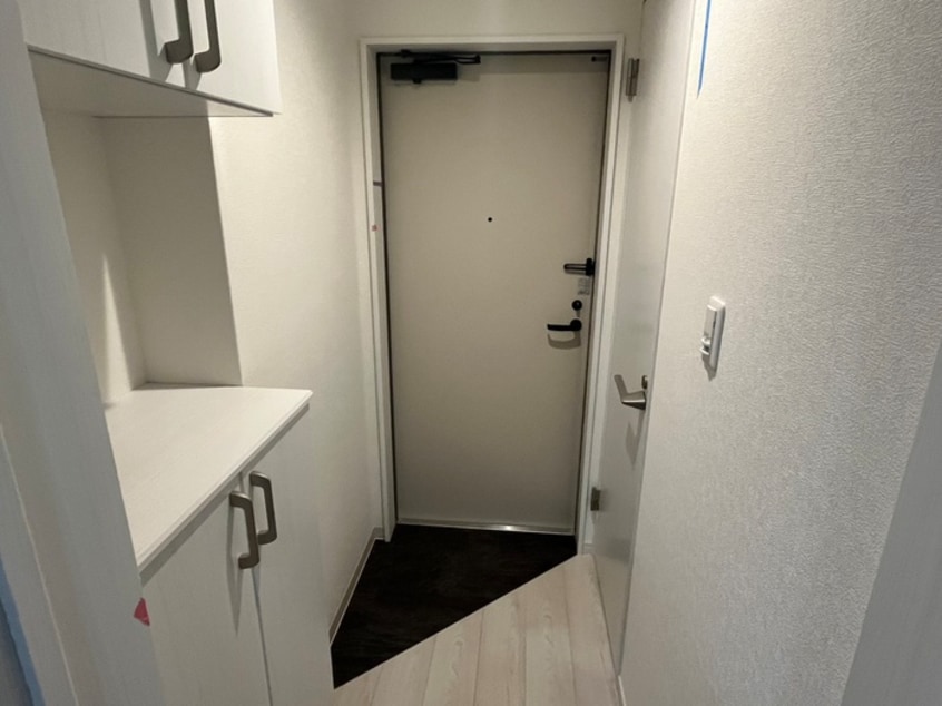 玄関 エイデン新大阪