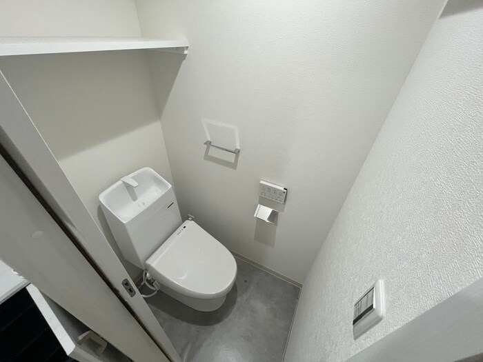 トイレ エイデン新大阪