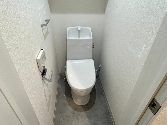 トイレ エイデン新大阪