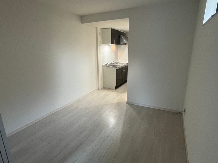 居室 エイデン新大阪