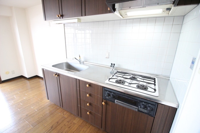 キッチン エミグラント平兵衛