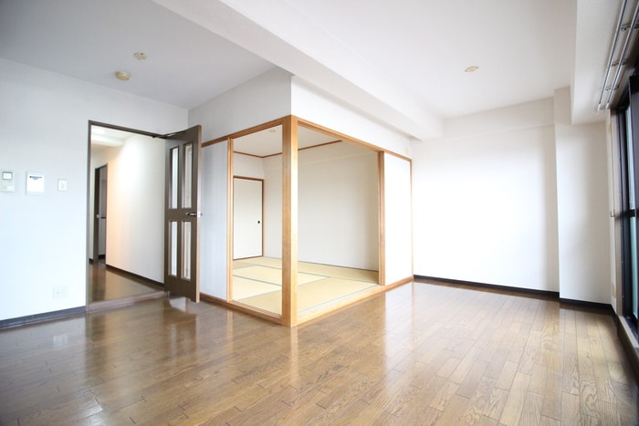 居室 エミグラント平兵衛