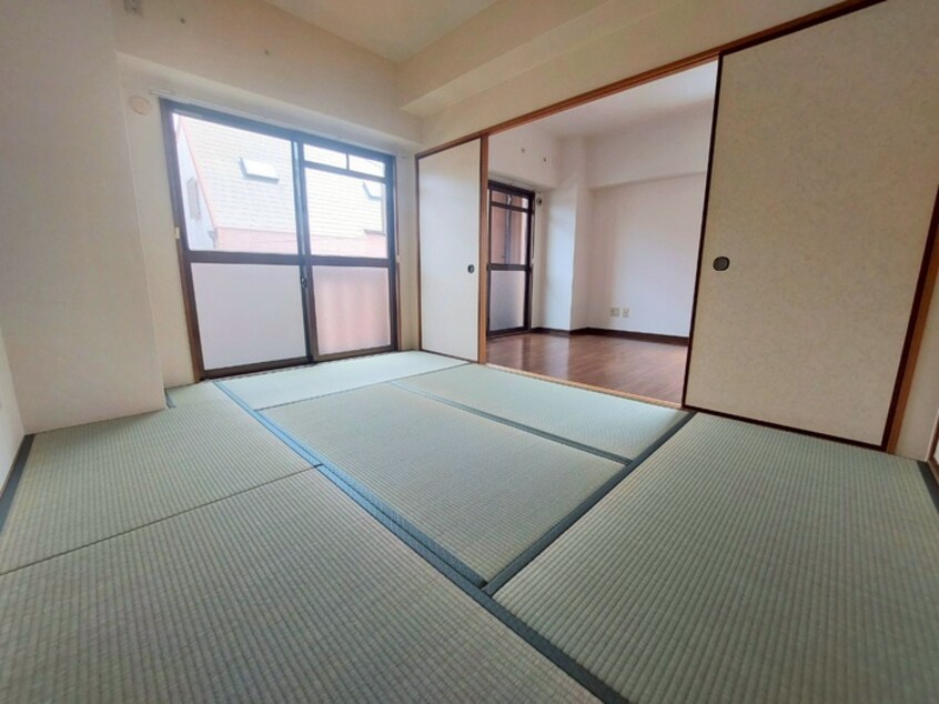 居室 Ｒｅｆｉｎａｄｏ　Ｕｏｚａｋｉ