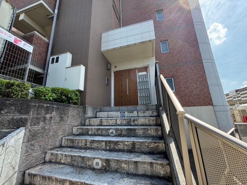 エントランス部分 アウローラ冨士