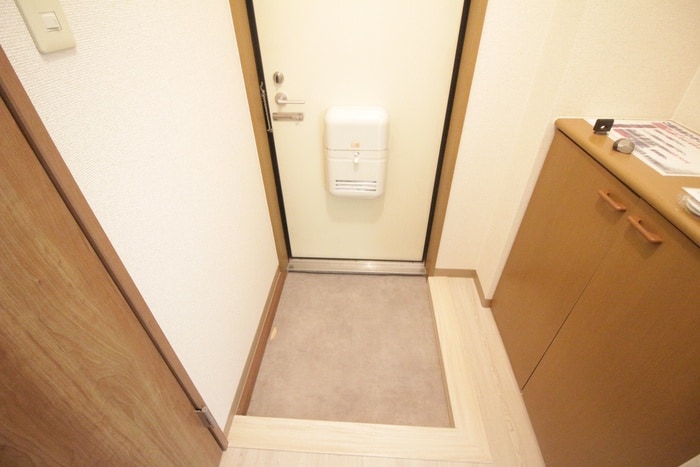 玄関 エステート塩屋山手Ｂ棟