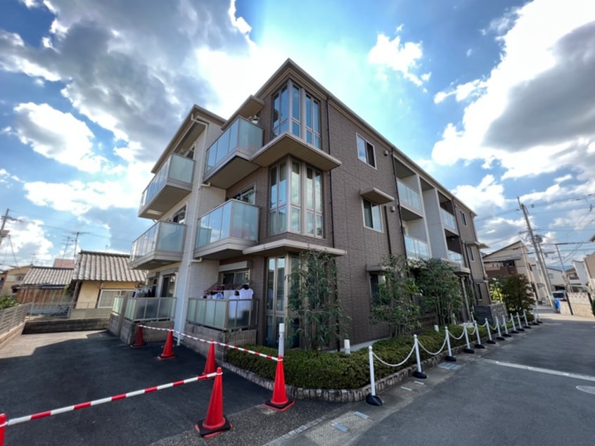 外観写真 シャーメゾン太秦天神川西