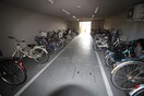駐輪場 ロイヤルメゾン羽衣