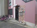 エントランス部分 エスパシオ渡辺