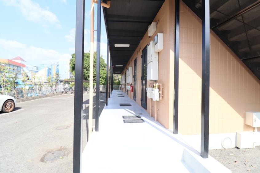 エントランス部分 エミネンス箕面