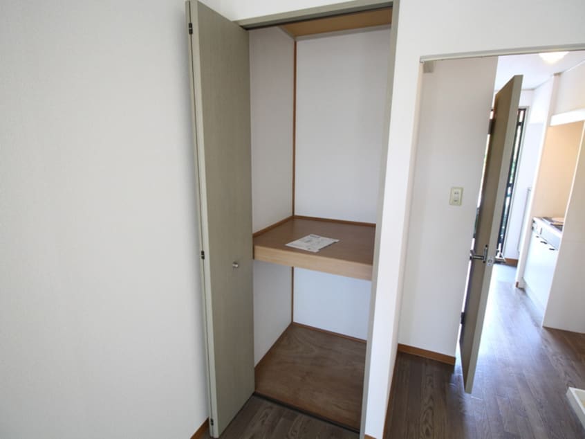 収納 エミネンス箕面