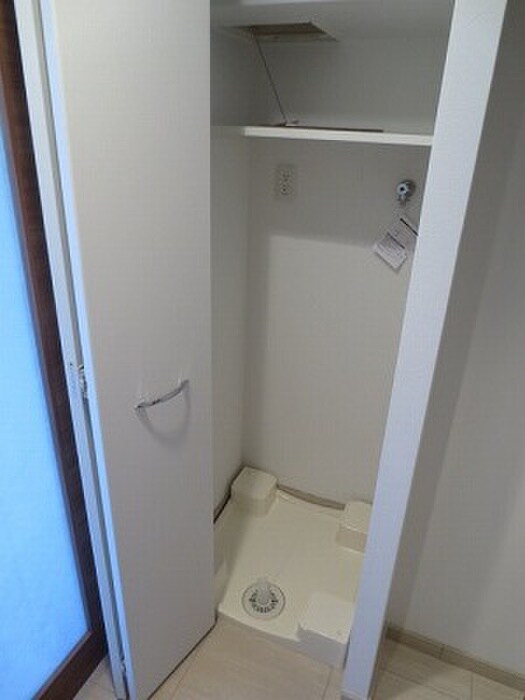 洗濯機置場 リンクハウス京町堀