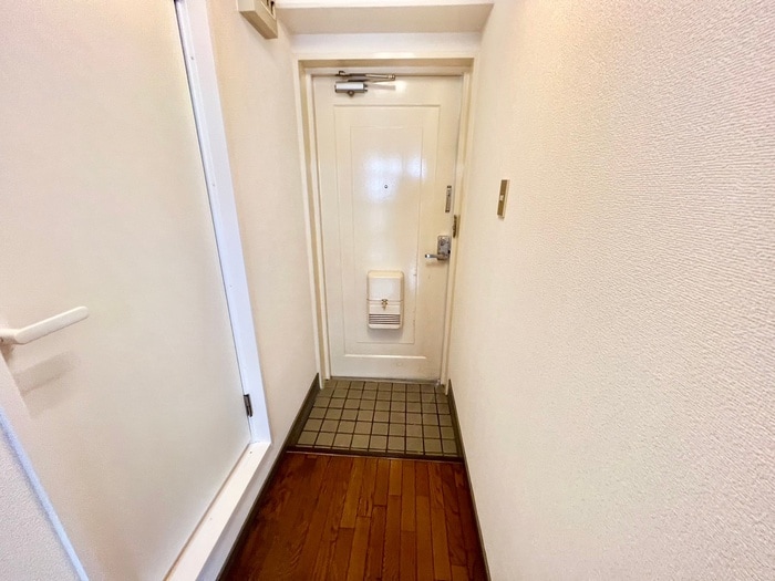 玄関 扇ハイツ